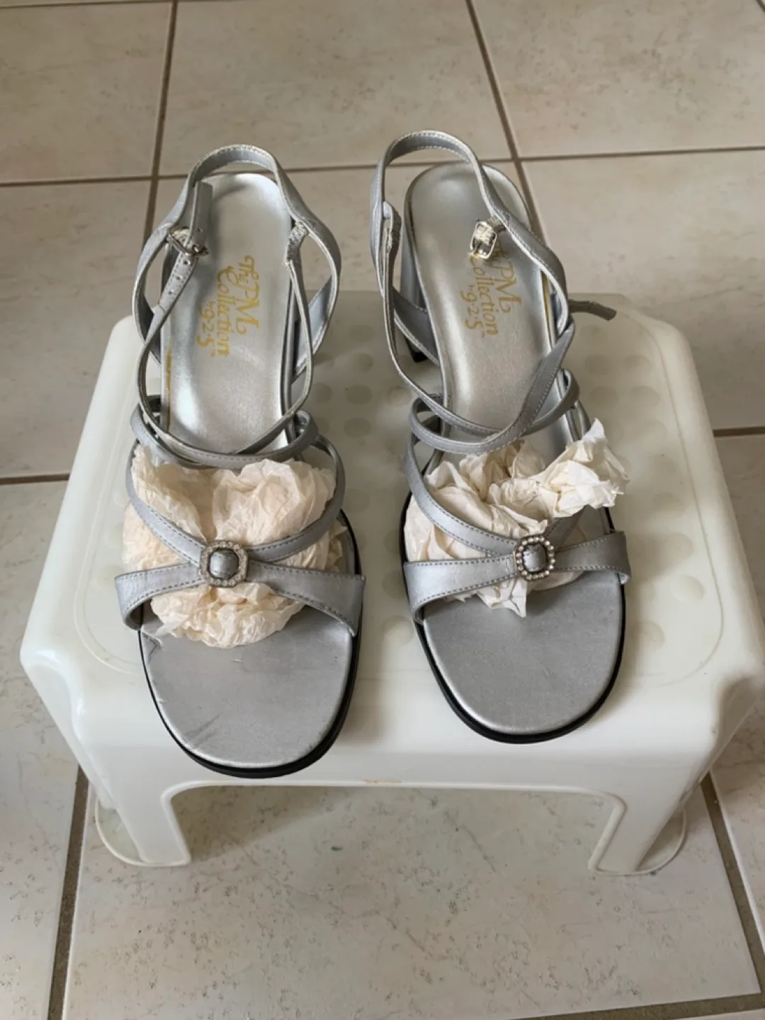 PM Collection 1925 Silver Heels - Size 7 thumbnail