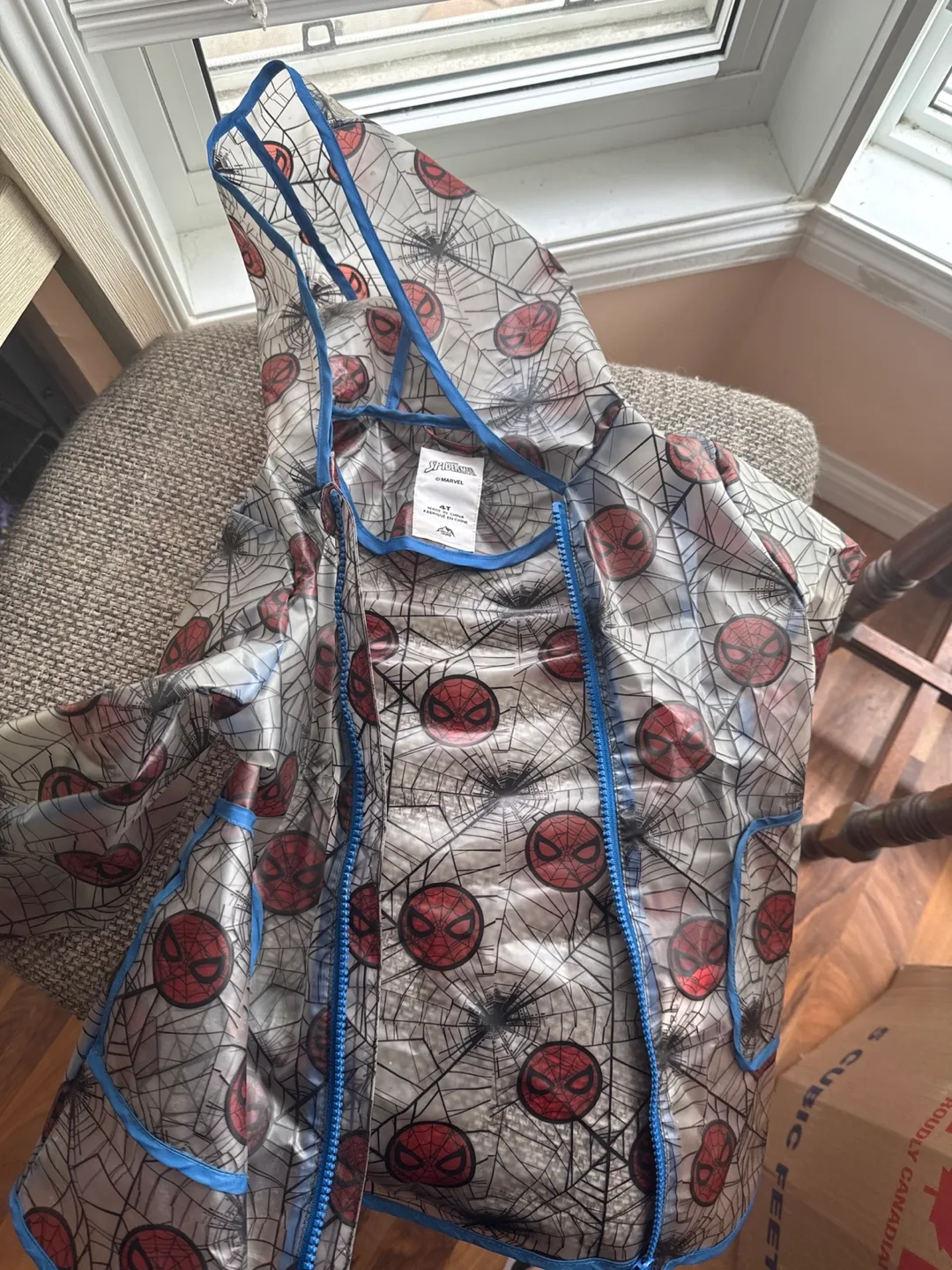 Spiderman Raincoat - Size 4T thumbnail
