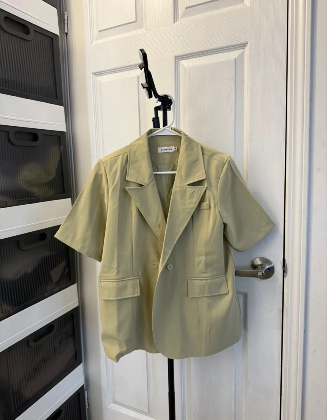 Short Sleeve Blazer - Avocado thumbnail