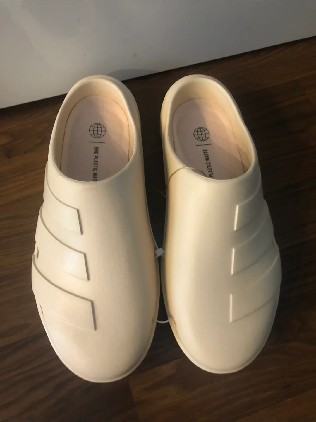 Adidas Adicane Clog Slides - Size 8 US image indicator(2)