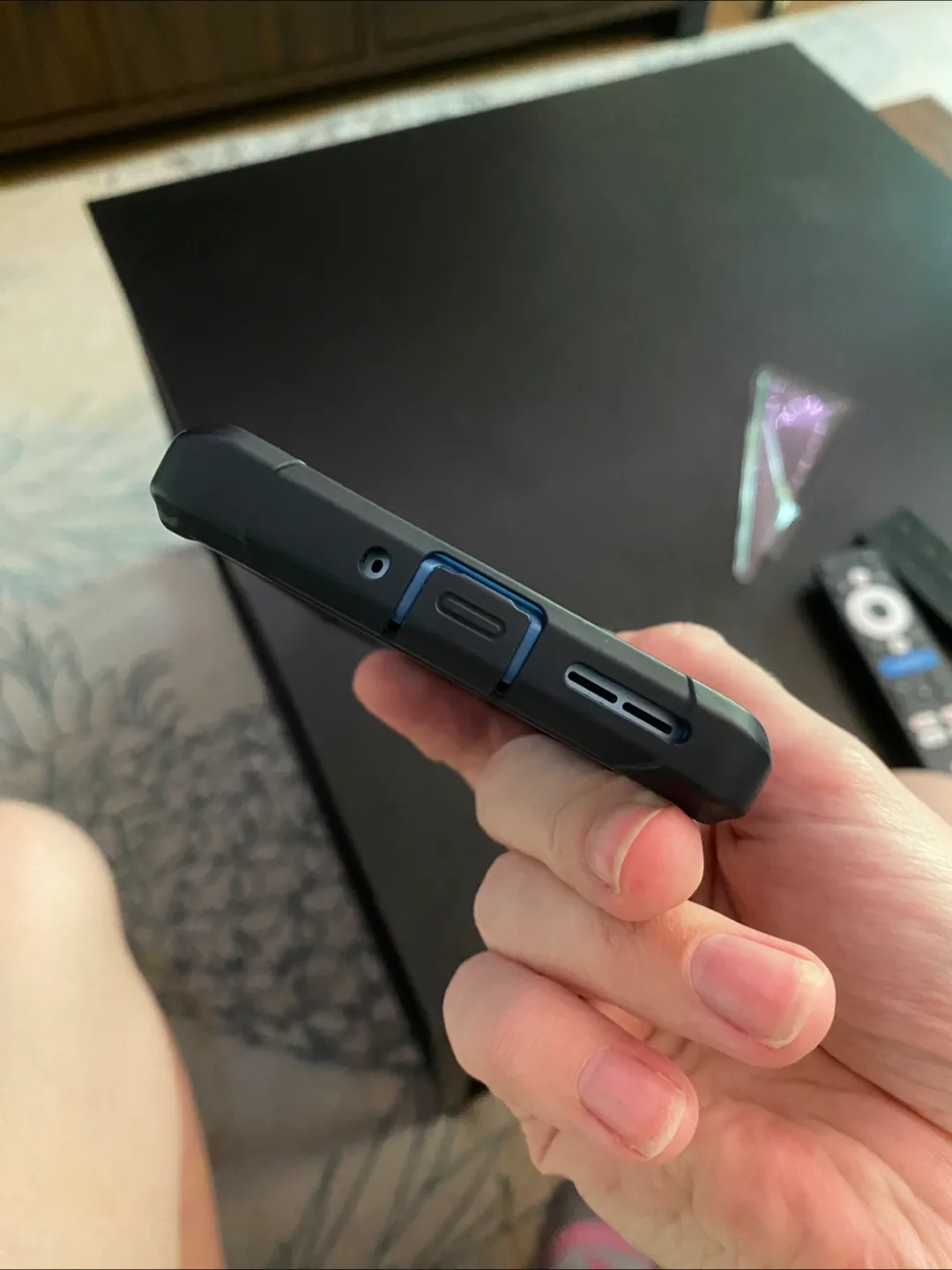 OnePlus 12R - Perfect Condition w Case! image indicator(9)