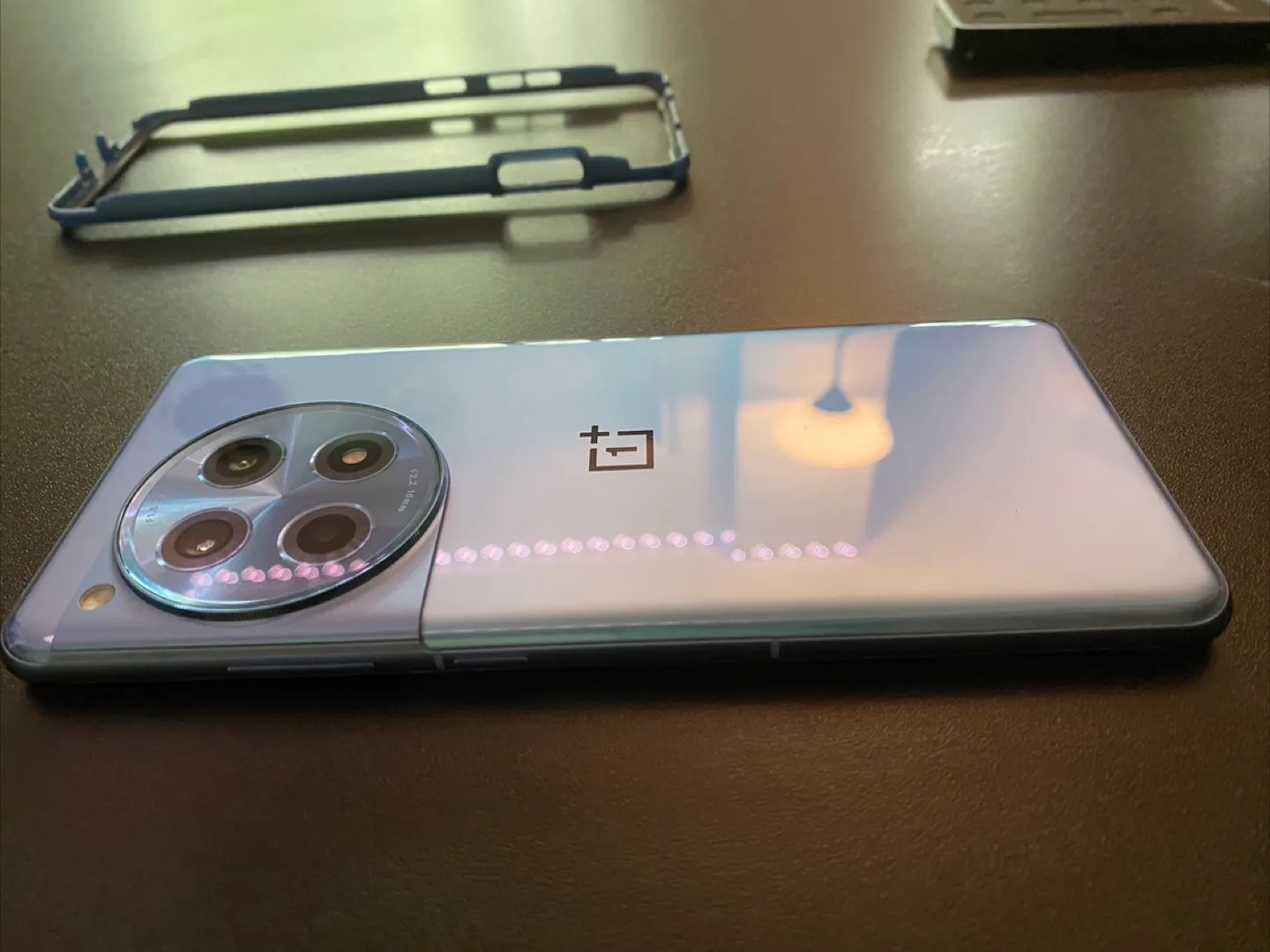 OnePlus 12R - Perfect Condition w Case! image indicator(5)