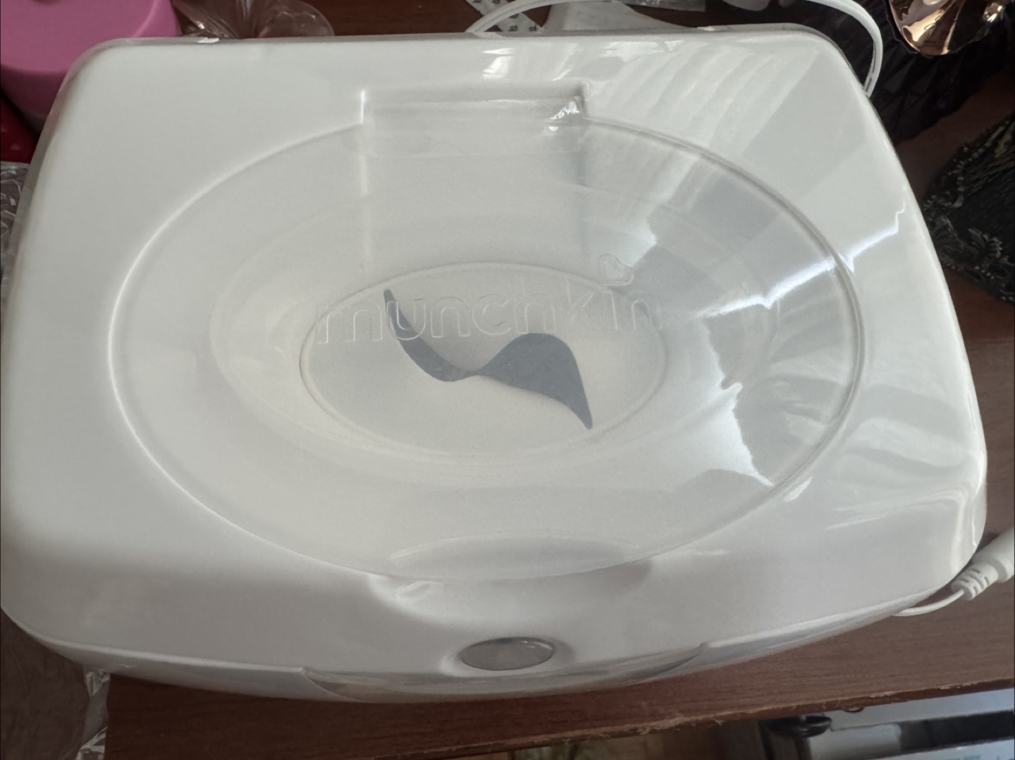 Munchkin Warm Glow Wipe Warmer - Like New! - photo 3