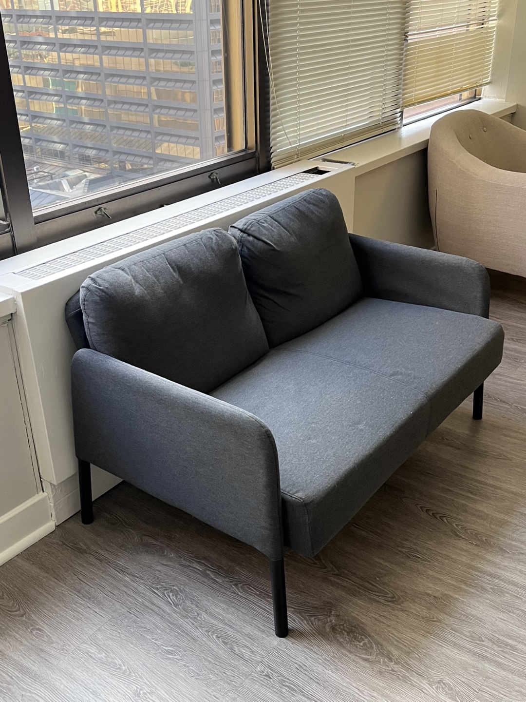 IKEA GLÖSTAD Loveseat, Knisa Dark Gray