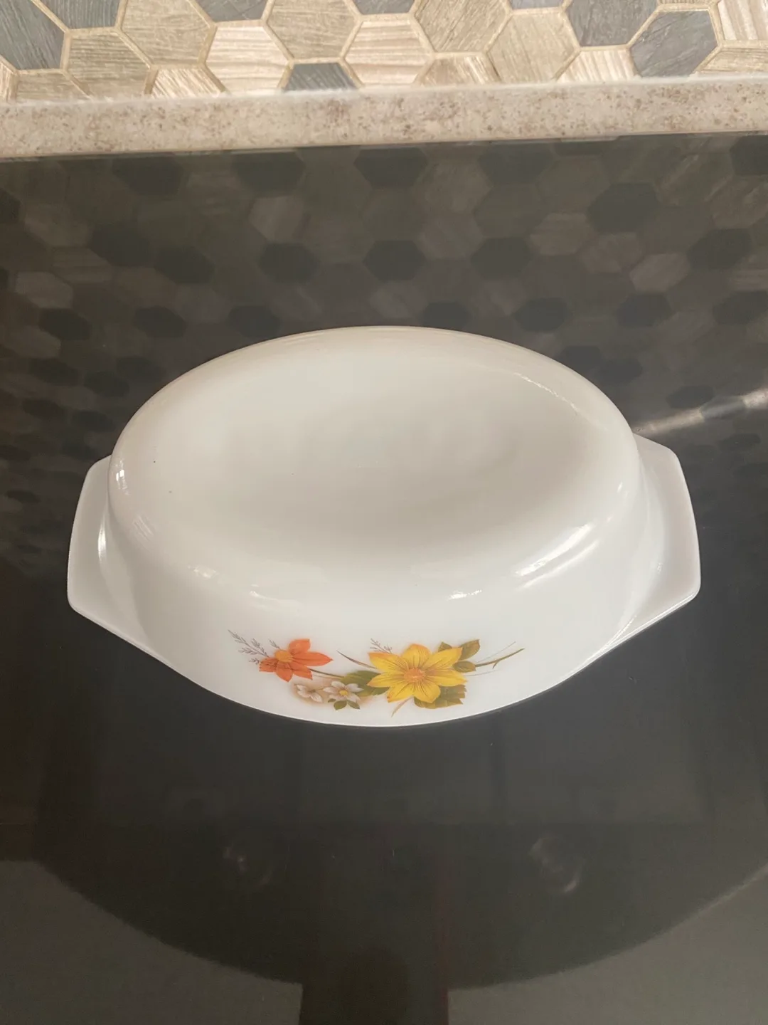 Vintage Pyrex England Oval Casserole Dish image indicator(2)