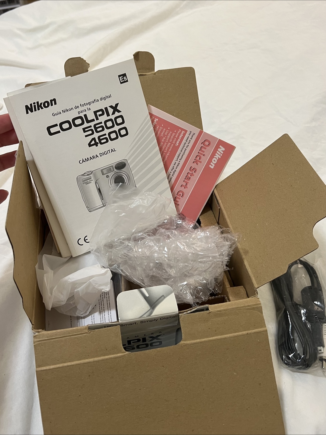 Nikon COOLPIX 5600 Digital Camera - photo 5