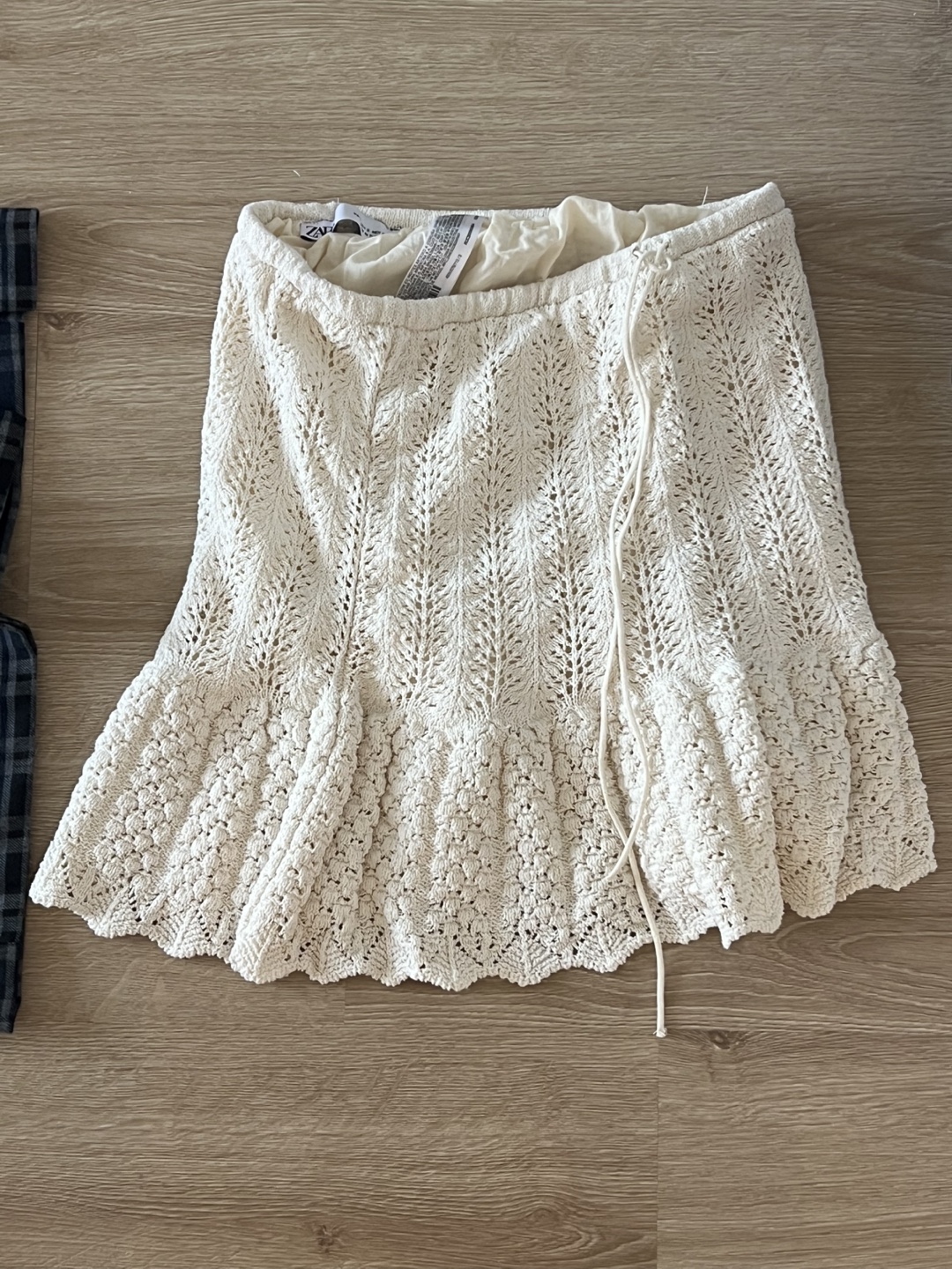 Zara Knit Mini Skirt - Cream