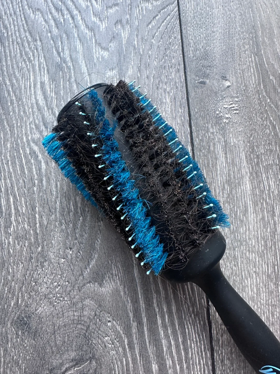 FREE Wet Brush Round Hair Brush thumbnail