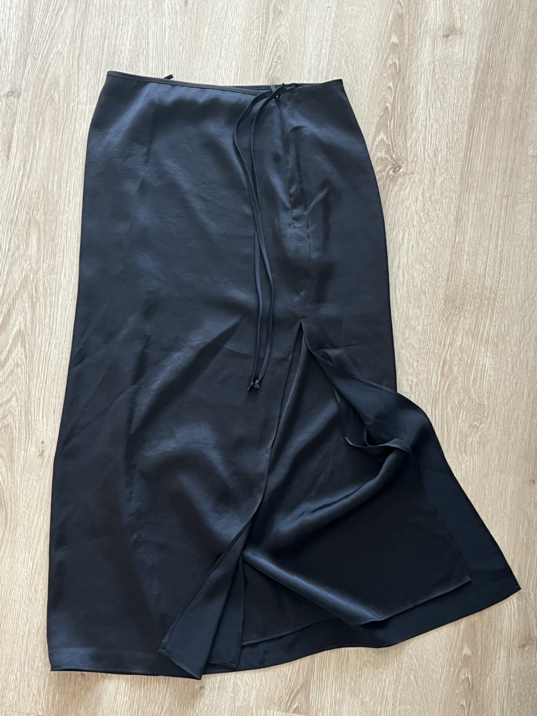 Aritzia Black Satin Midi Skirt