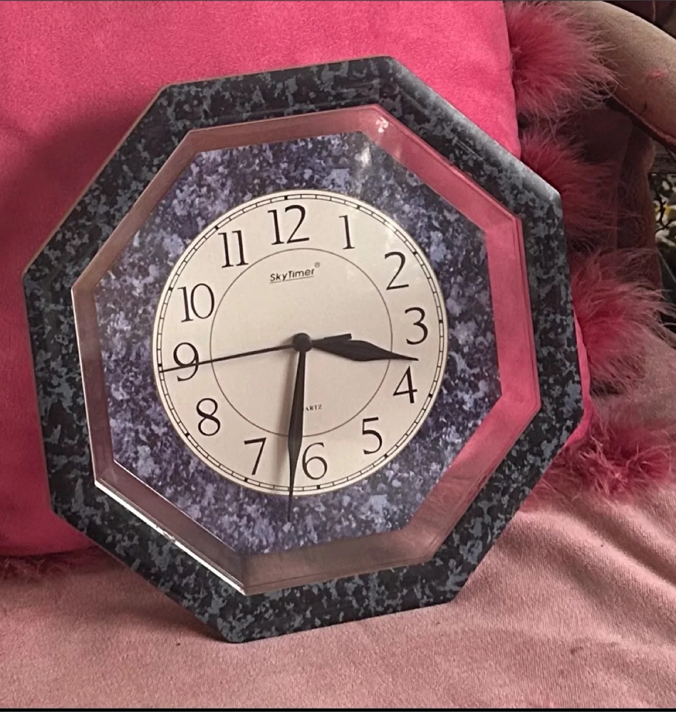 SkyTimer Quartz Wall Clock thumbnail