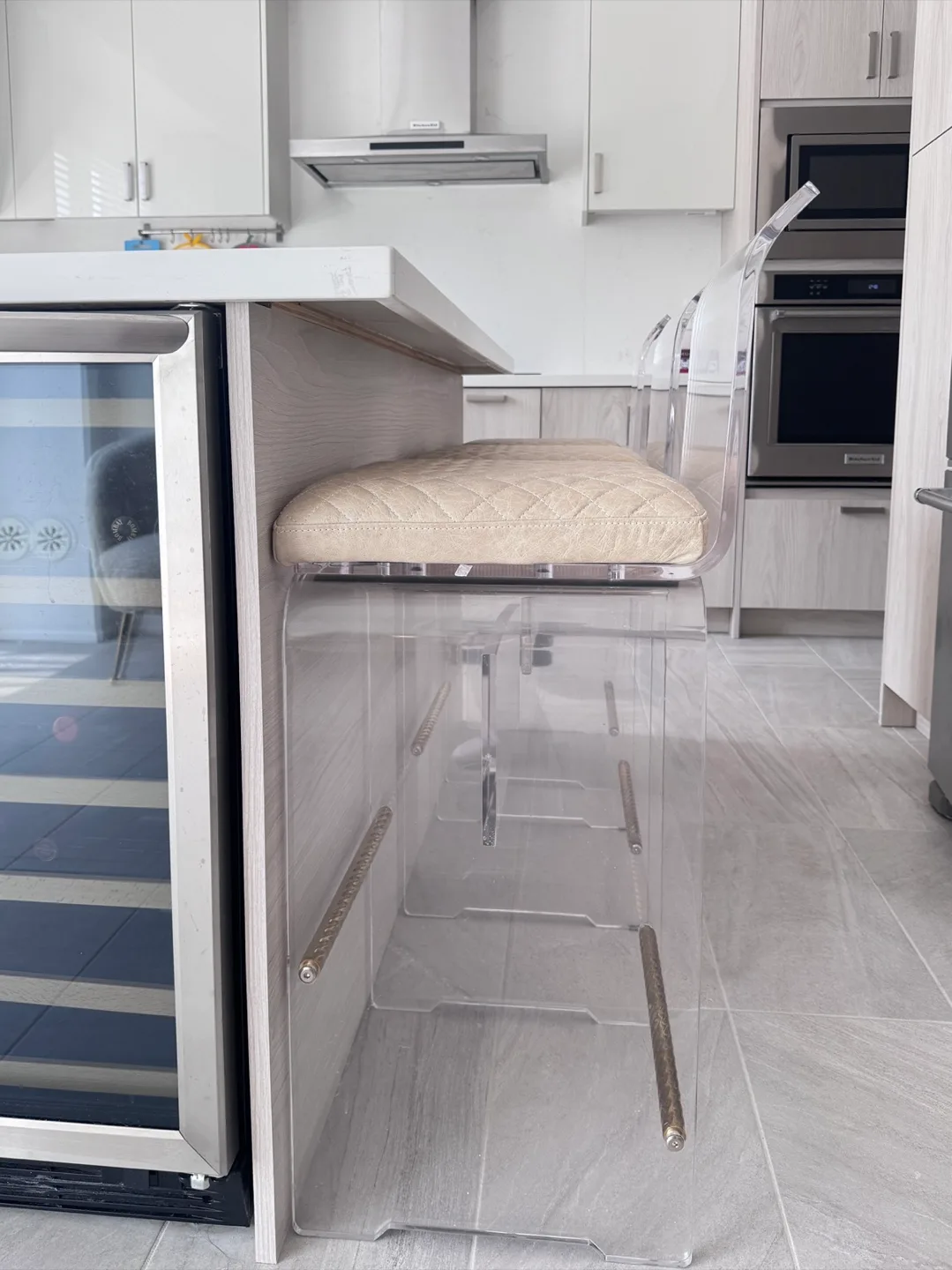 Counter Stool/ Bar Stool image indicator(2)