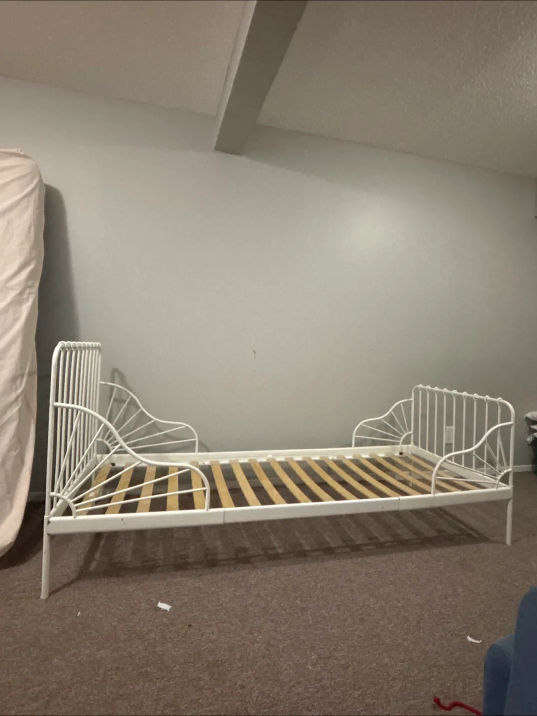 IKEA Minnen Extendable Bed Frame - White thumbnail