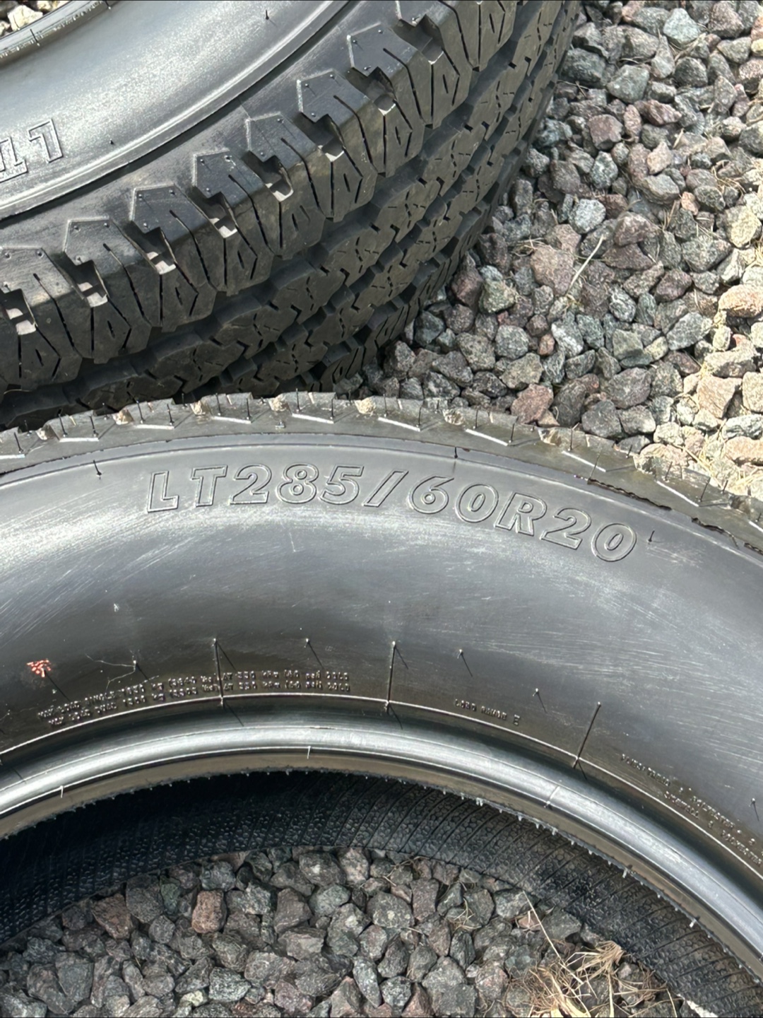 Truck tires - photo 3