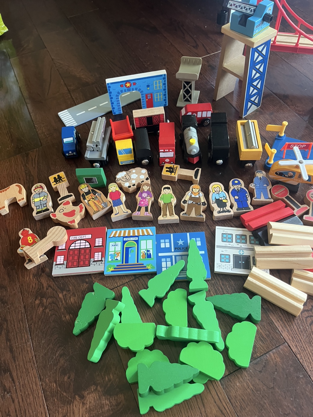 Wooden Train Set with Accessories - photo 4