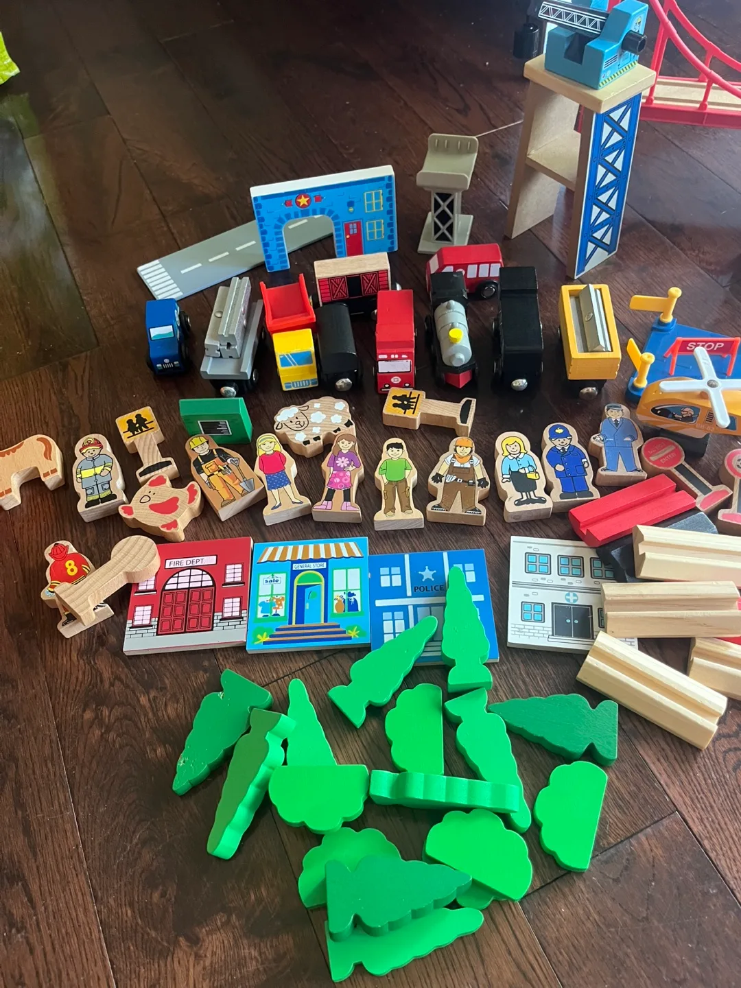 Wooden Train Set with Accessories image indicator(4)