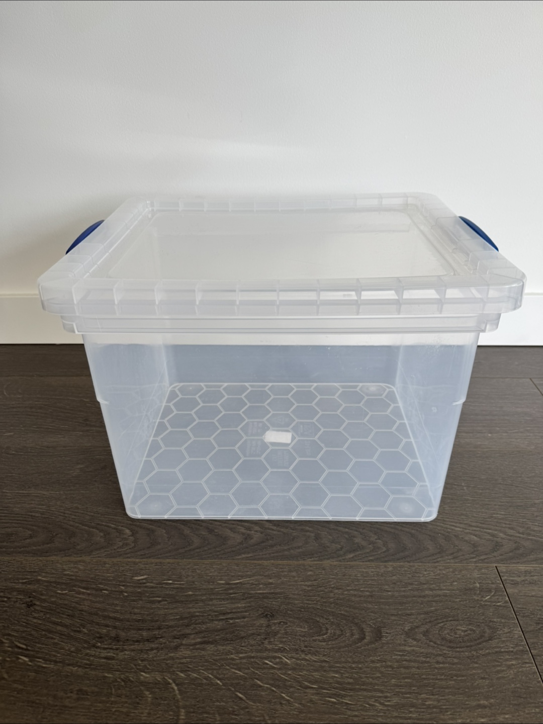 Storage Bin with Lid (31 L)
