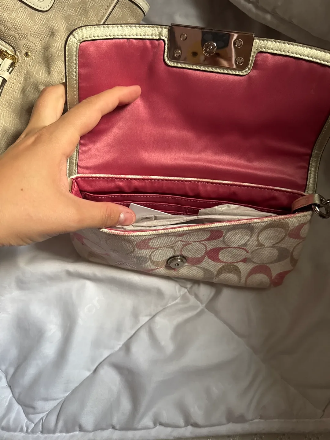 coach purse and wrislet set image indicator(4)