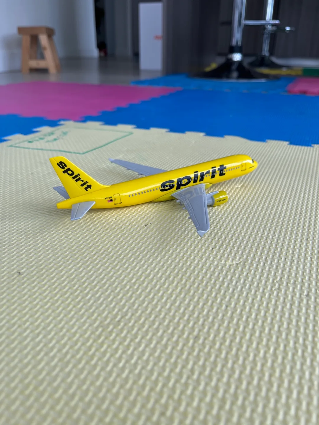 Spirit Airlines Model Airplane thumbnail