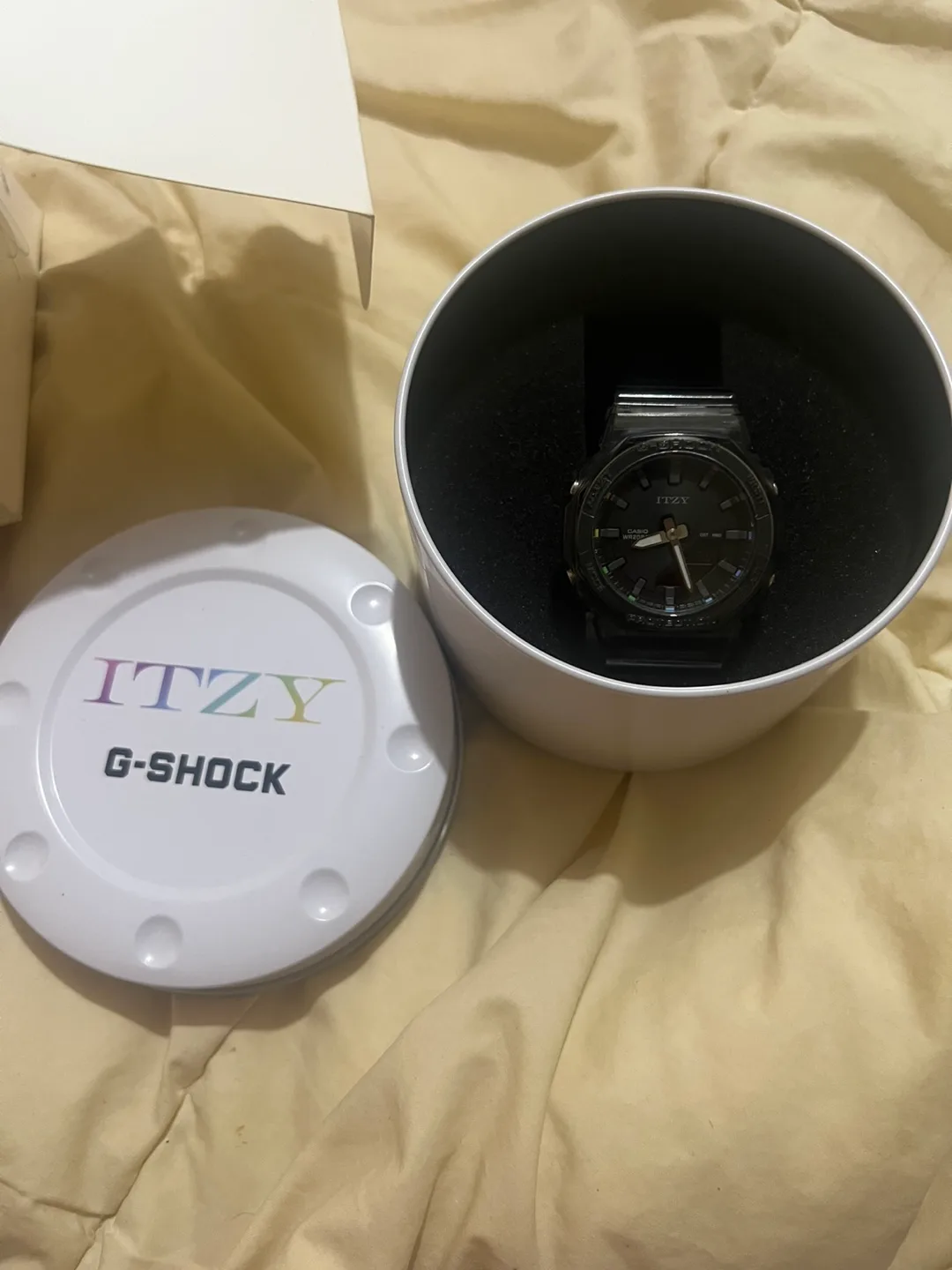 ITZY G-Shock Watch - Like New! image indicator(2)