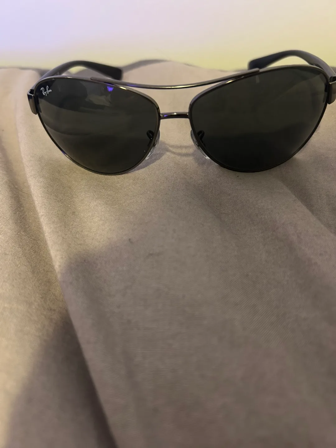 Ray Ban Aviator Sunglasses image indicator(2)