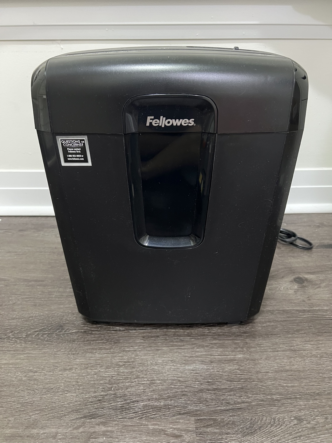 Fellowes Paper Shredder