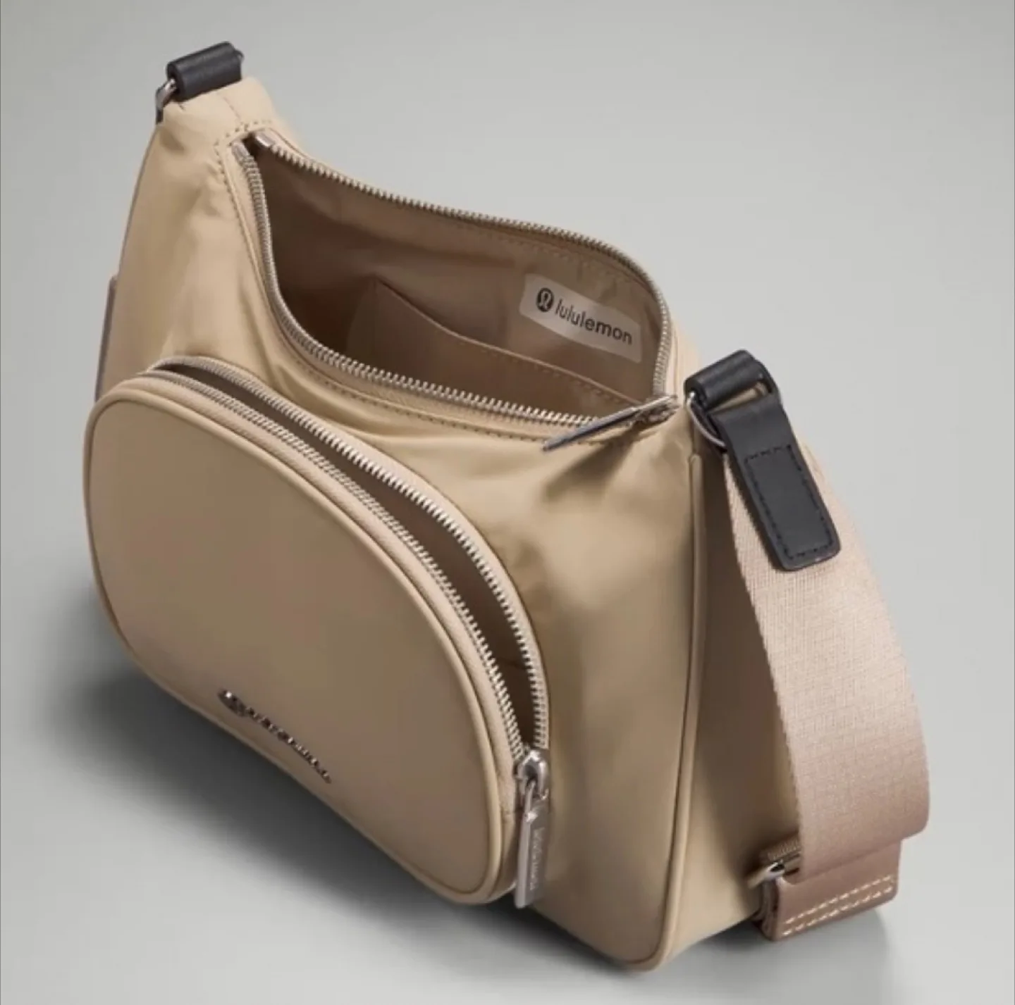 New with tags Lululemon Crossbody Bag with Nano Pouch image indicator(4)