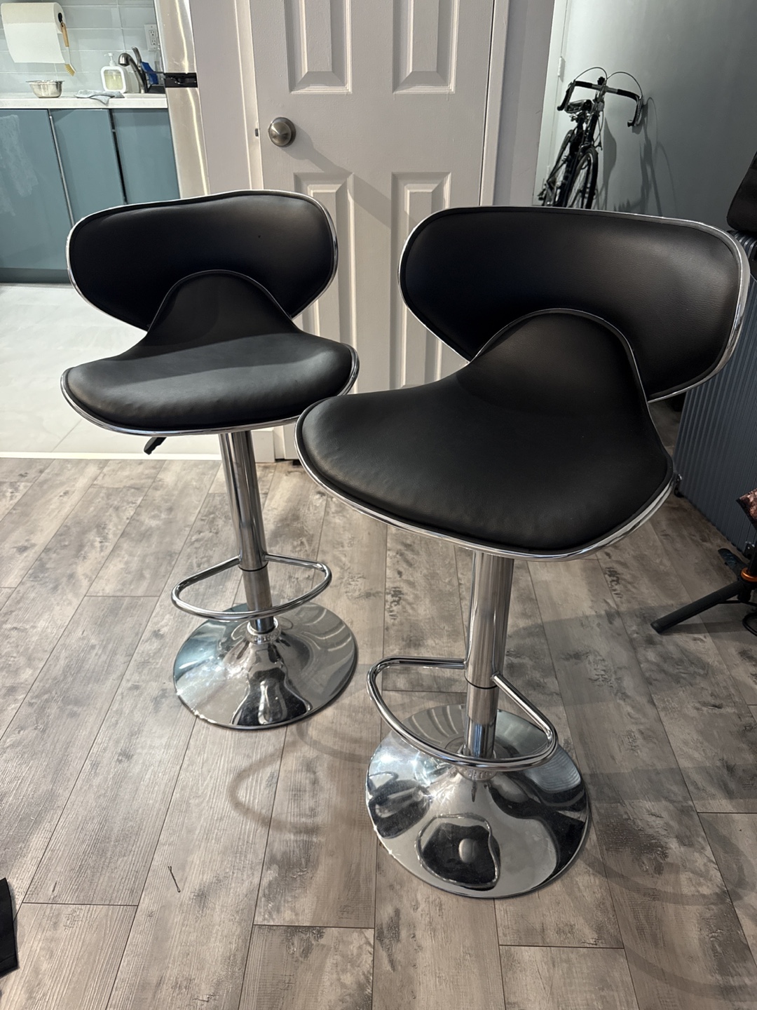 Set of 2 Black Bar Stools - photo 2