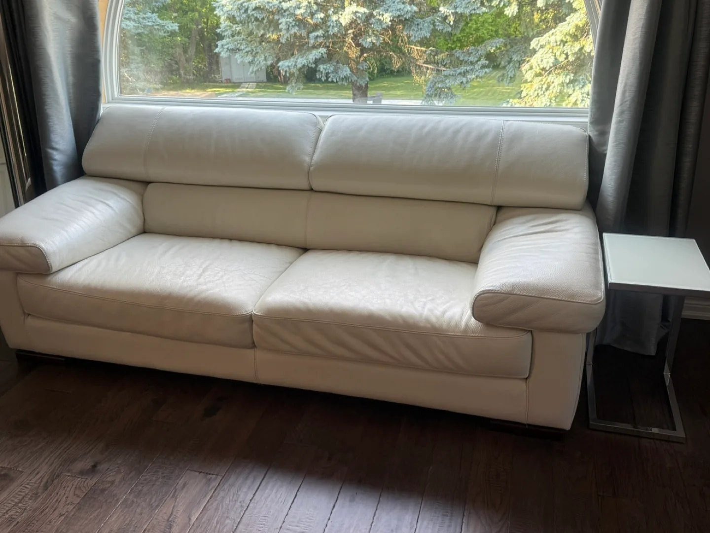 White Leather Sofa (Mobilia)Moving Sale thumbnail