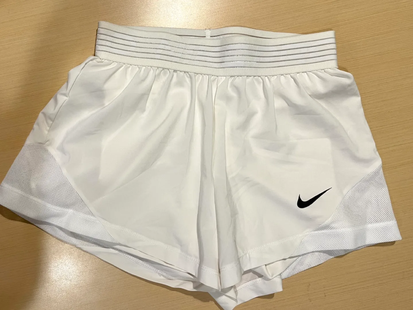 Nike short women’s thumbnail