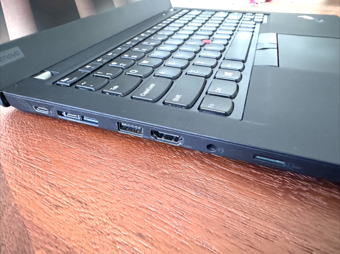 Lenovo ThinkPad T490 Laptop-Win 11 - photo 2