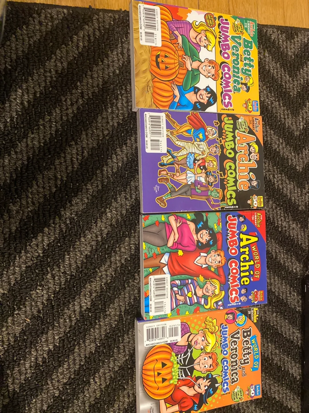 Archie Comics Lot - Jumbo Comics thumbnail