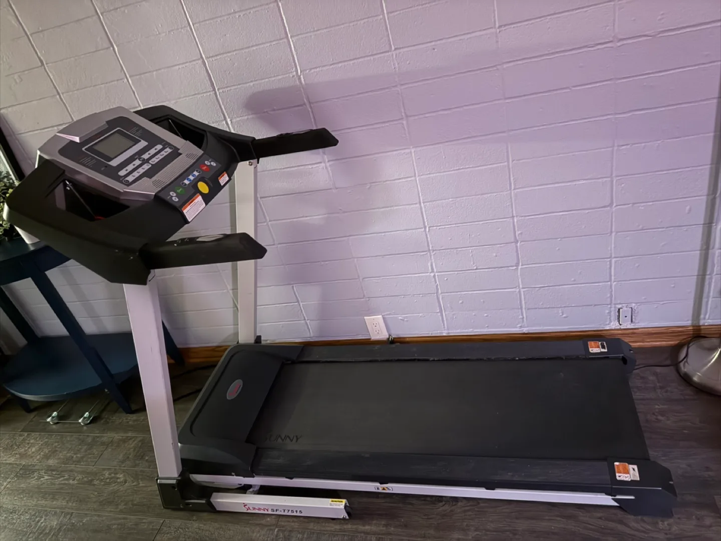 Sunny Health & Fitness SF-T7515 Treadmill thumbnail