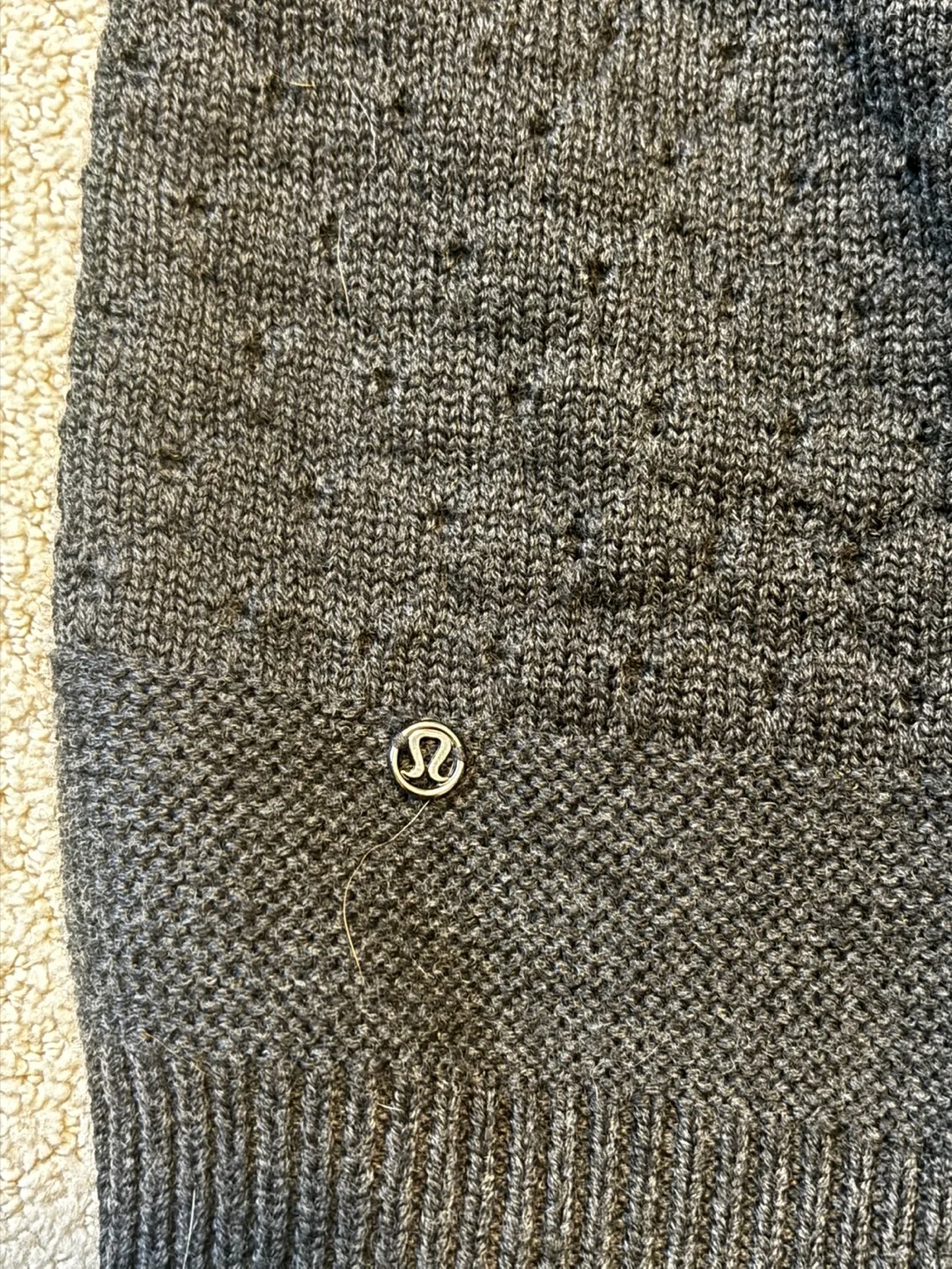 Lululemon Cardigan XS/S - Merino Wool image indicator(3)