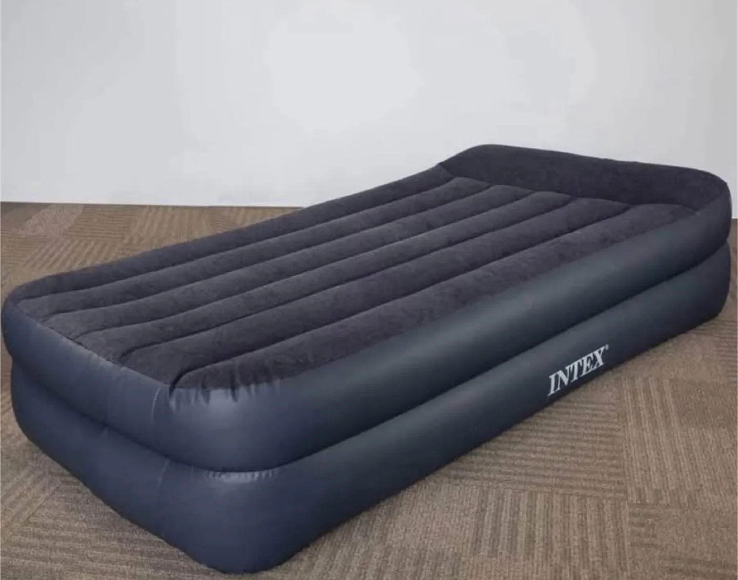 NEW 18” Elevated TWIN Airbed, Built-in Electric Pump & Pillow image indicator(7)