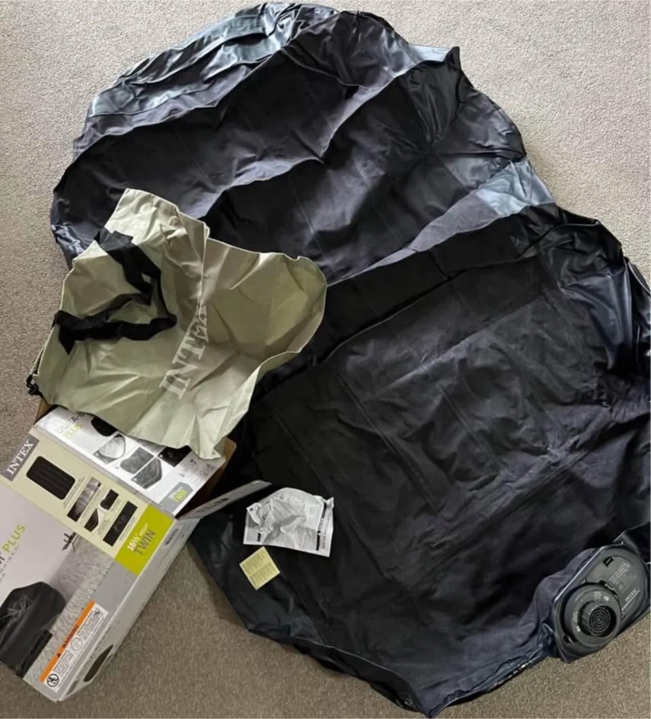 NEW 18” Elevated TWIN Airbed, Built-in Electric Pump & Pillow image indicator(8)