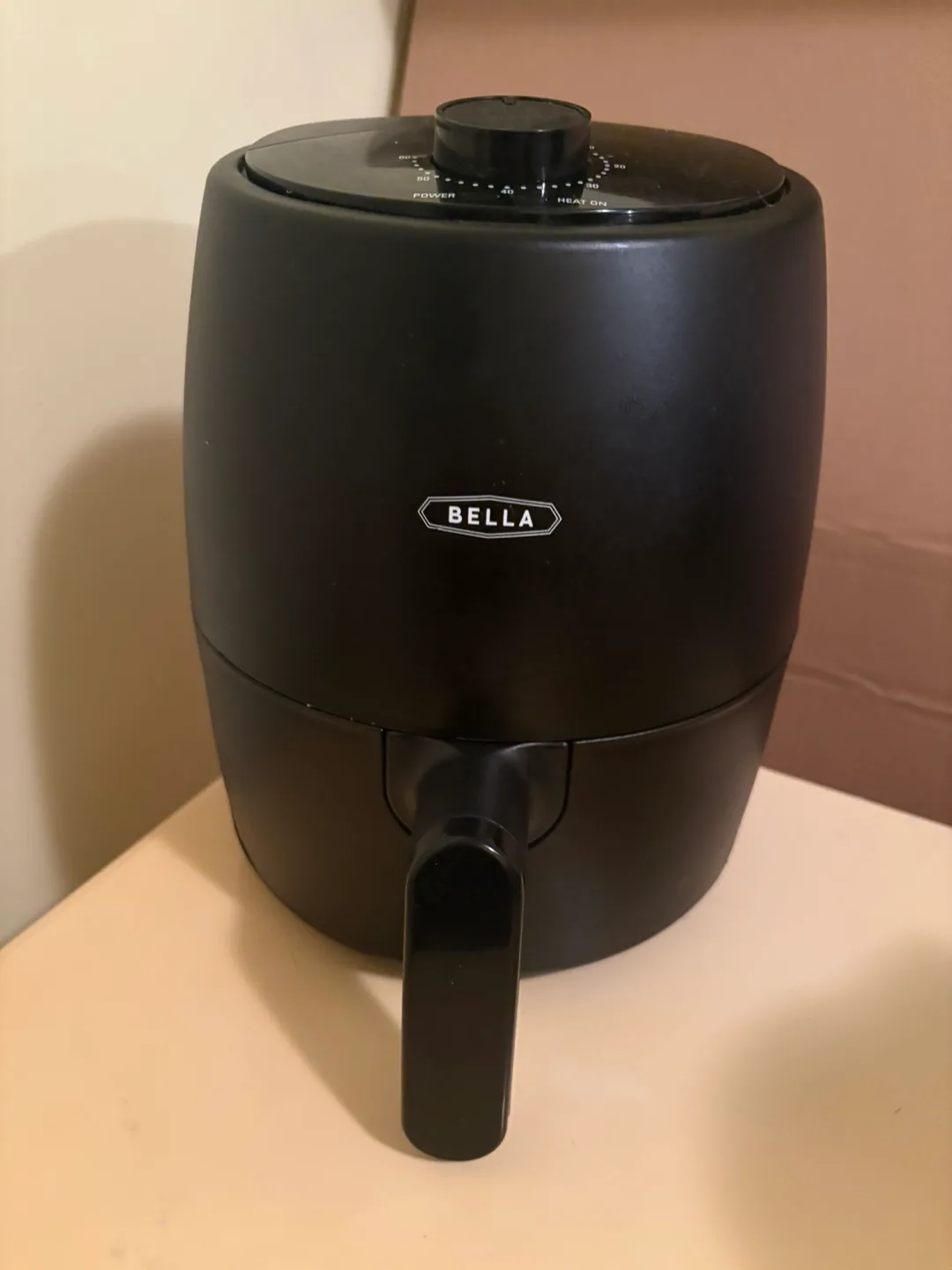 Bella 2 qt Manual Air Fryer - Black image indicator(2)
