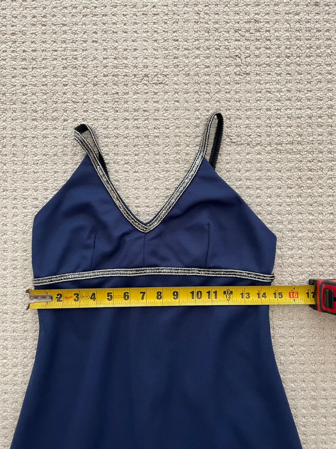 Vintage Dress image indicator(2)