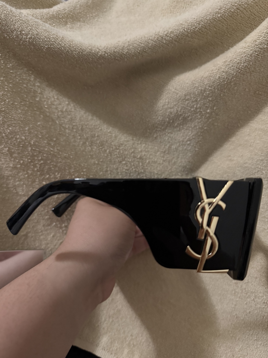 Yves Saint Laurent Black Sunglasses - photo 2