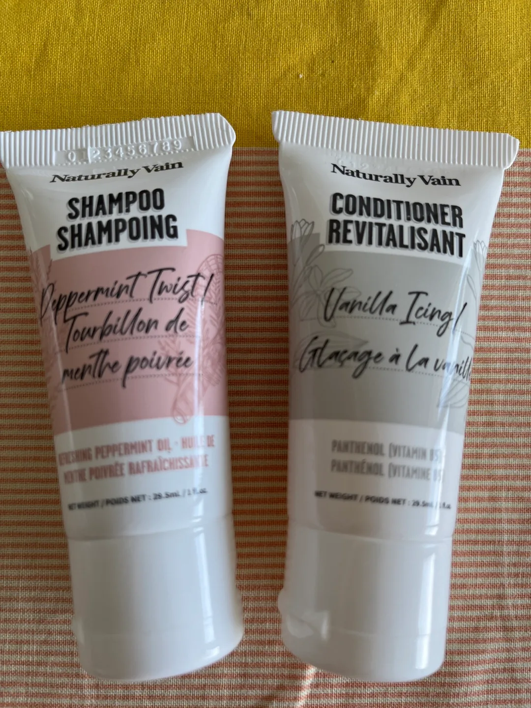 Naturally Vain Shampoo & Conditioner Set thumbnail