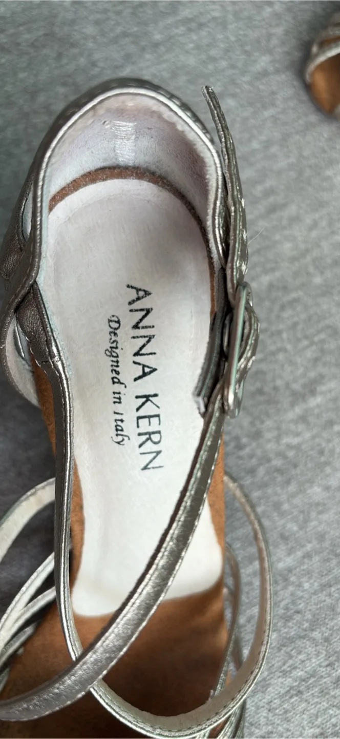 Anna Kern Dance Shoes thumbnail