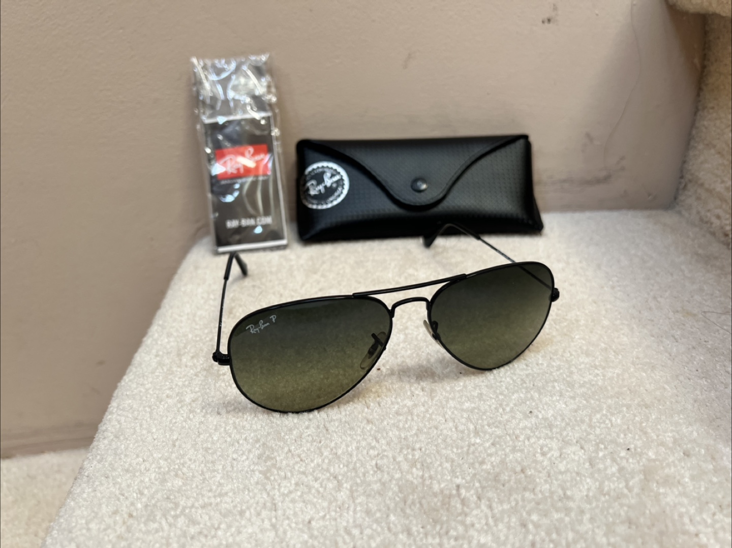 Ray-Ban Aviator Sunglasses, made in Italy