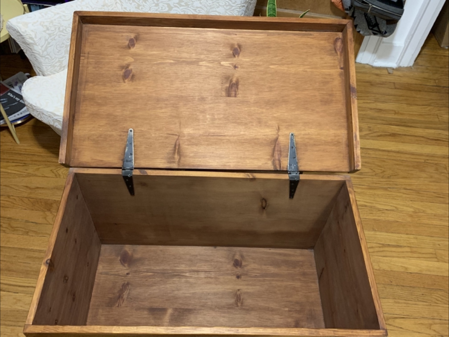 Wooden Storage Chest 🇨🇦 - photo 3