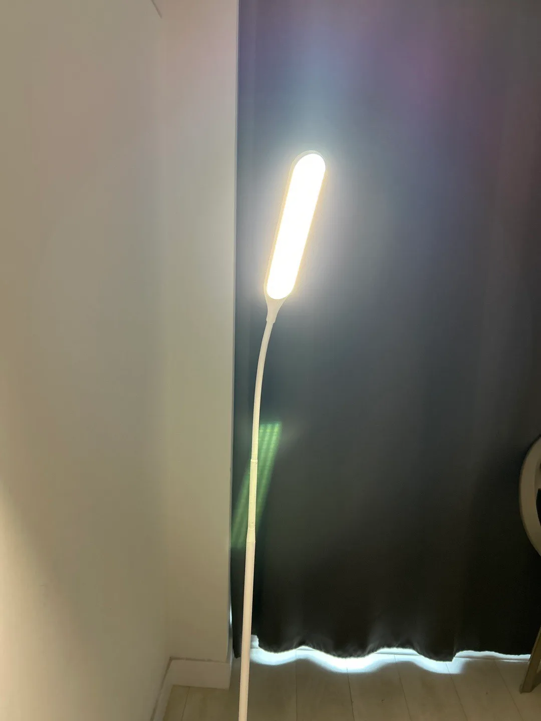 Standing LED Lamp thumbnail