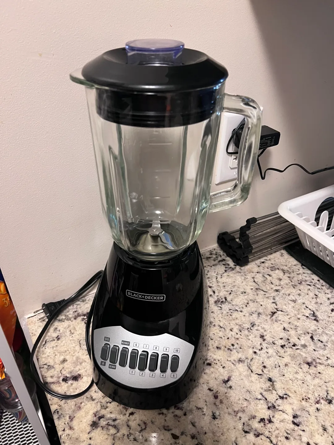 Black+Decker Countertop Blender thumbnail