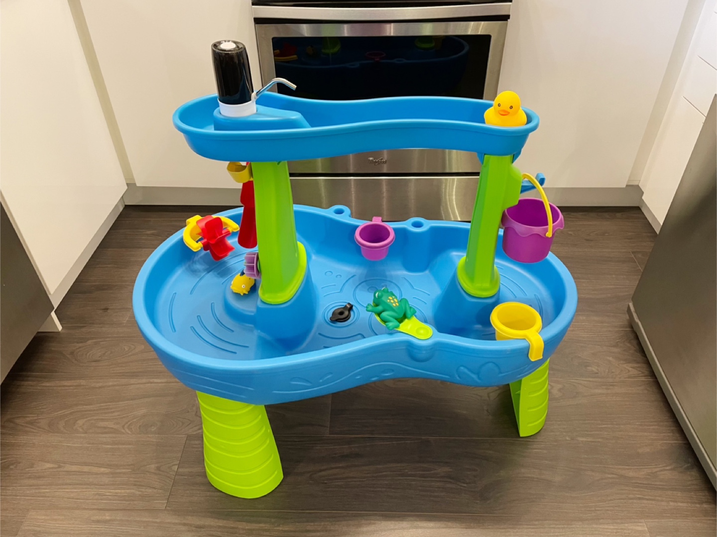 Excellent Condition Step 2 Water Table
