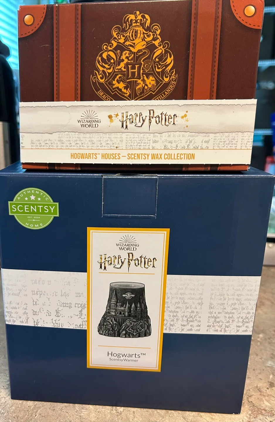 Scentsy Harry Potter Hogwarts Houses Wax Collection thumbnail