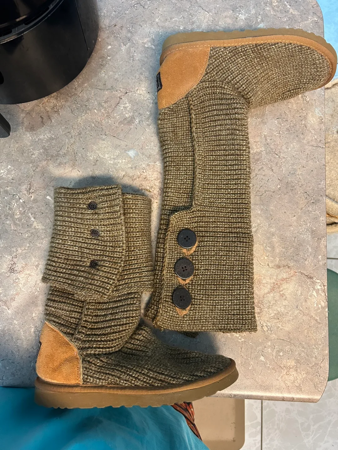 UGG Cardy Knit Boots Size 8 thumbnail