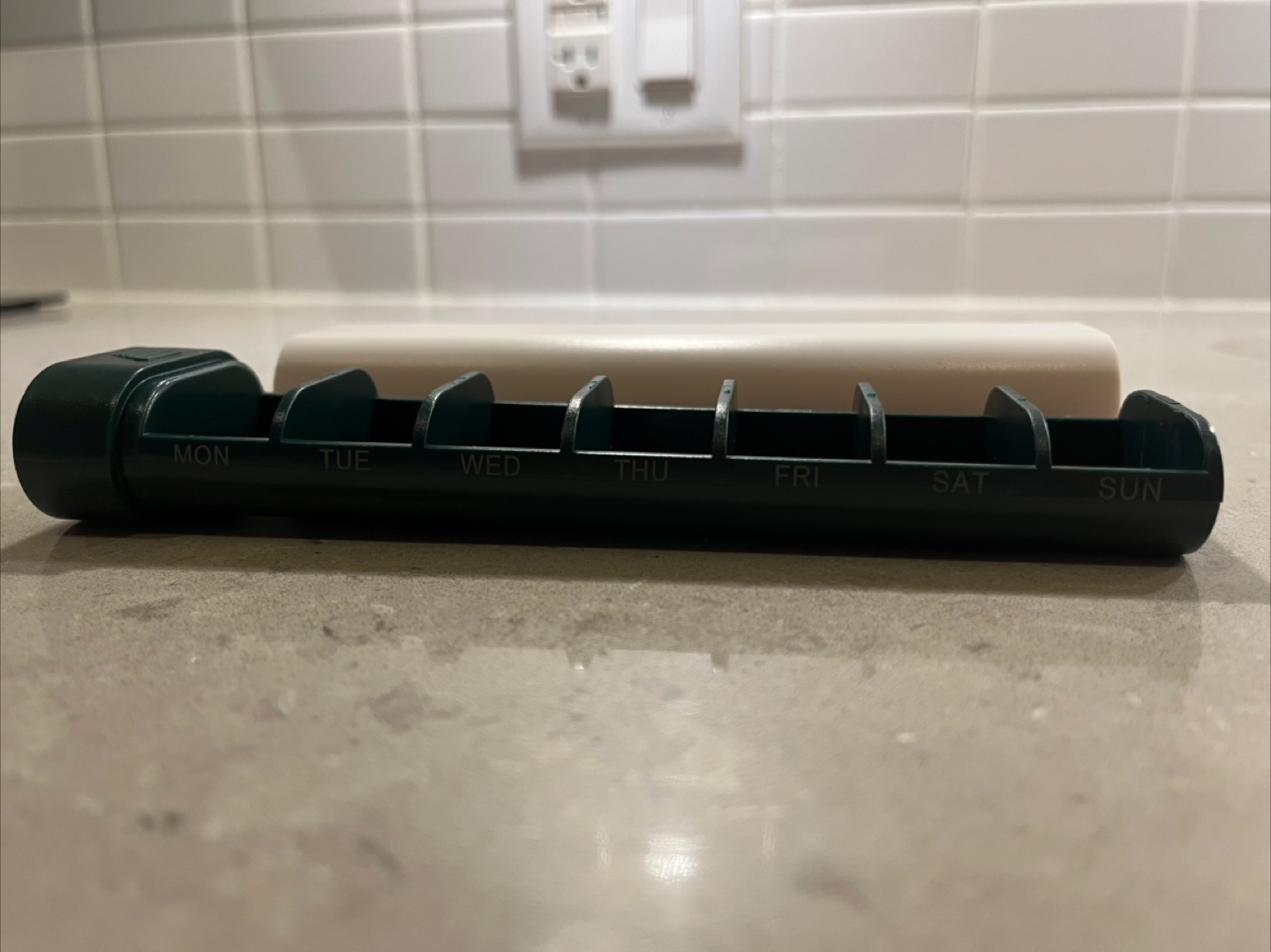 Pill Organizer - Weekly Pill Case - photo 3