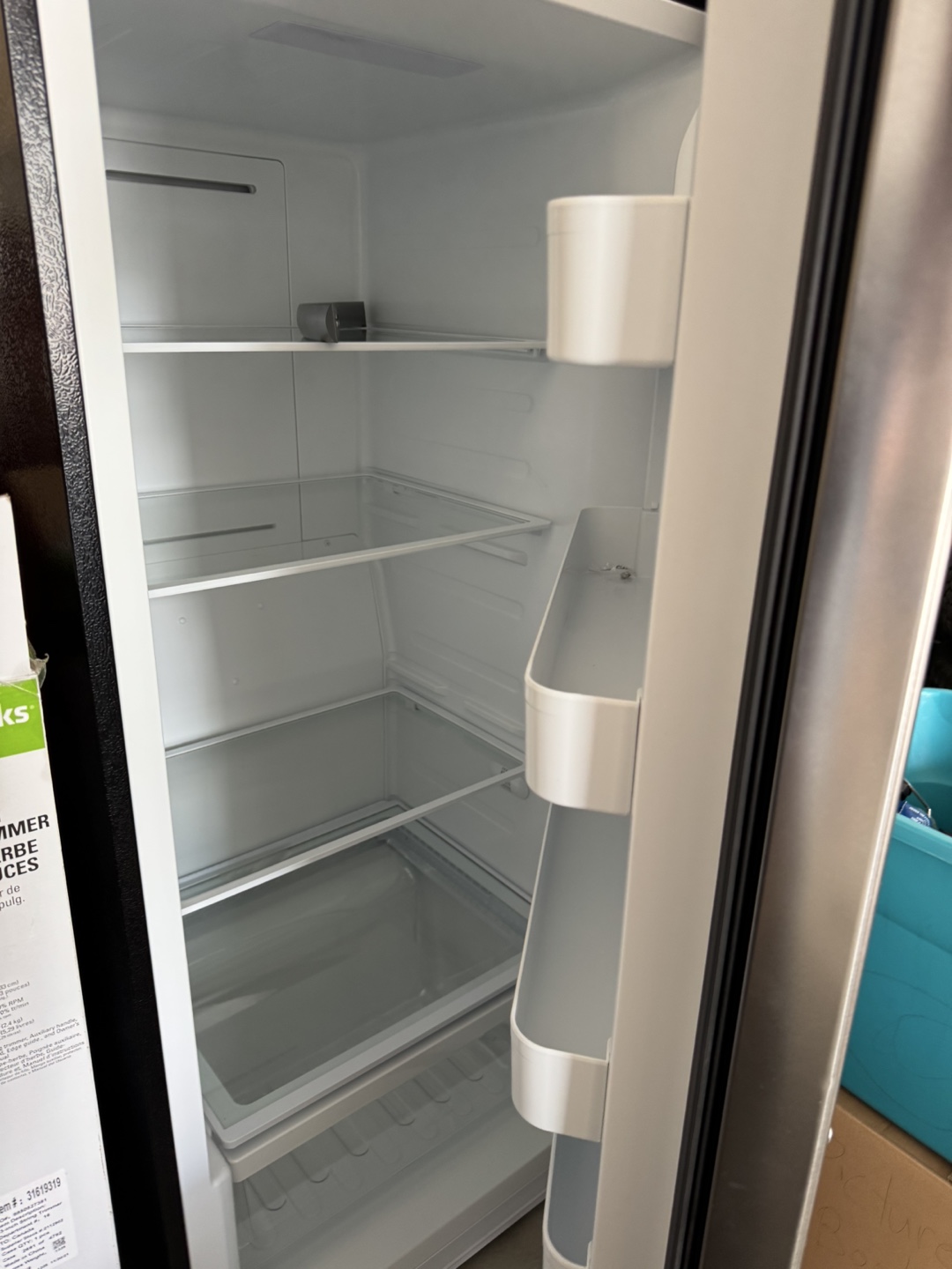 Insignia Upright Freezer - photo 3