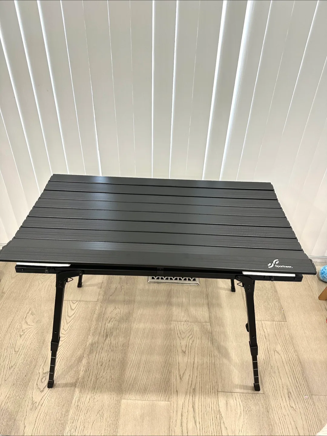 Sportneer Black Adjustable Camping Table image indicator(5)